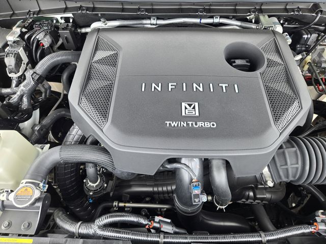 Thumbnail: 2026 INFINITI QX80 - 9