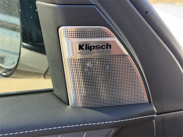 Thumbnail: 2026 INFINITI QX80 - 20