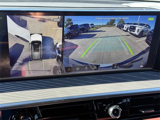 Thumbnail: 2026 INFINITI QX80 - 27