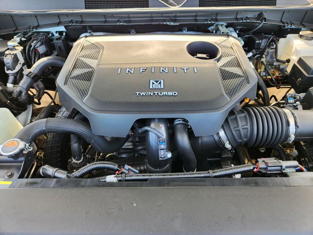 Thumbnail: 2026 INFINITI QX80 - 9