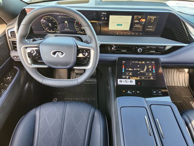 Thumbnail: 2026 INFINITI QX80 - 10