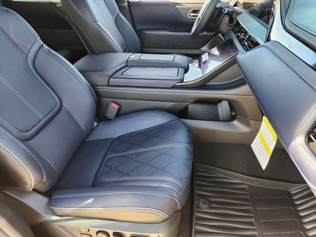 Thumbnail: 2026 INFINITI QX80 - 20
