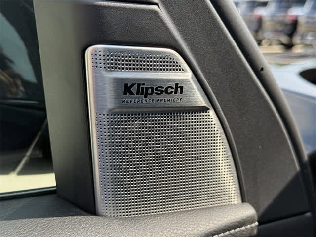 Thumbnail: 2026 INFINITI QX80 - 20