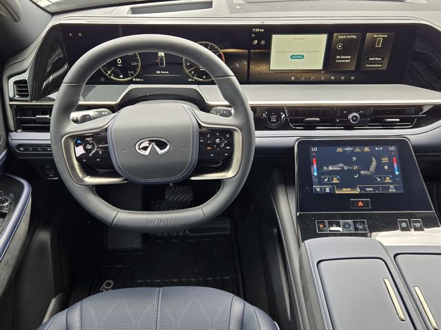 Thumbnail: 2026 INFINITI QX80 - 10