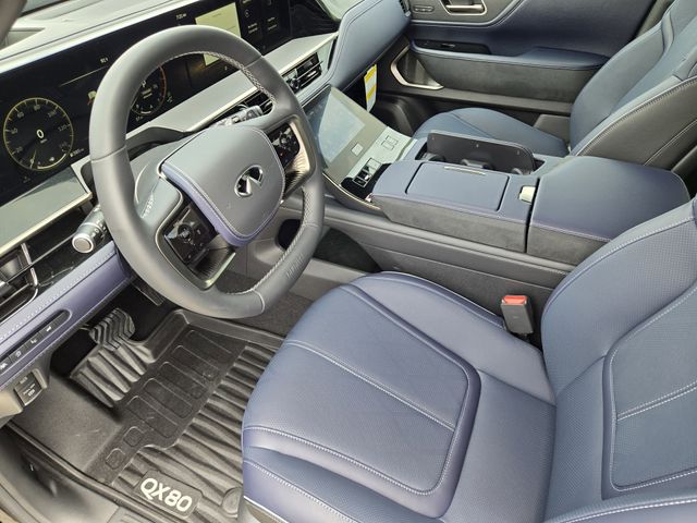 Thumbnail: 2026 INFINITI QX80 - 11