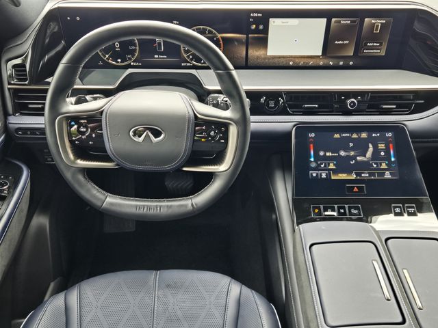 Thumbnail: 2026 INFINITI QX80 - 10