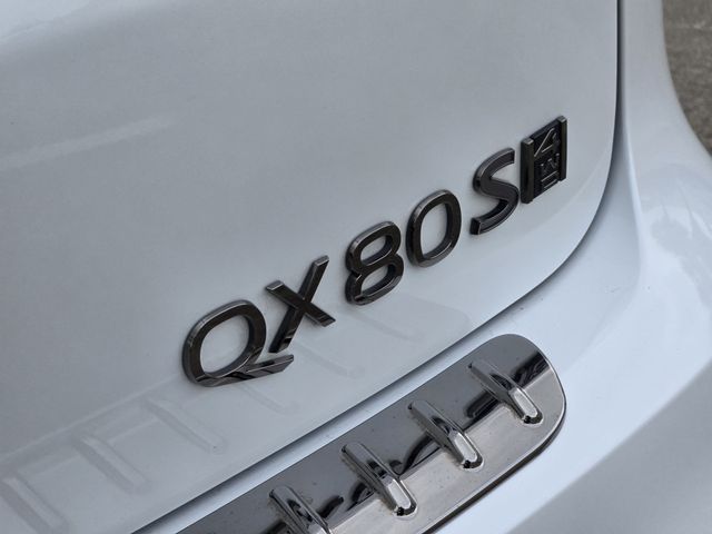 Thumbnail: 2026 INFINITI QX80 - 7