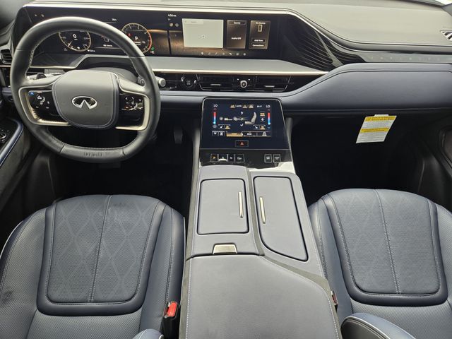 Thumbnail: 2026 INFINITI QX80 - 2