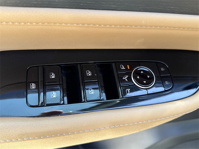 Thumbnail: 2025 INFINITI QX80 - 19