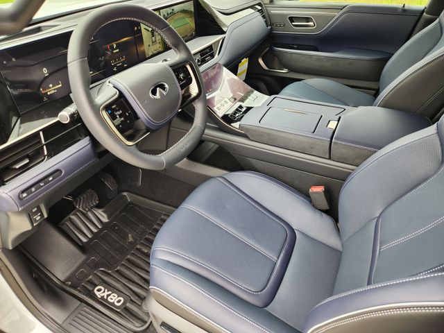 Thumbnail: 2026 INFINITI QX80 - 11