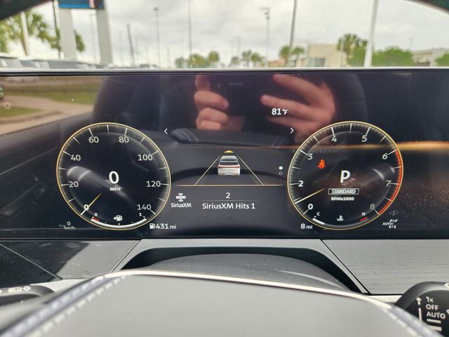Thumbnail: 2026 INFINITI QX80 - 16