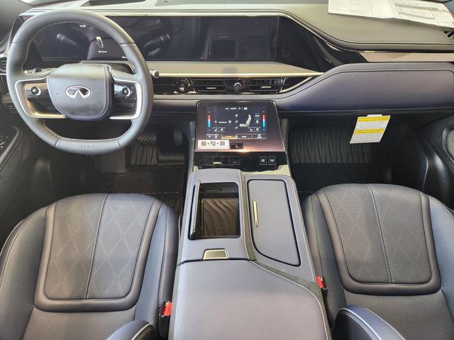 Thumbnail: 2026 INFINITI QX80 - 9