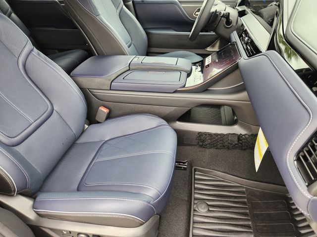 Thumbnail: 2026 INFINITI QX80 - 20