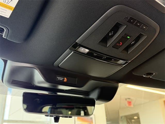 Thumbnail: 2026 INFINITI QX80 - 25