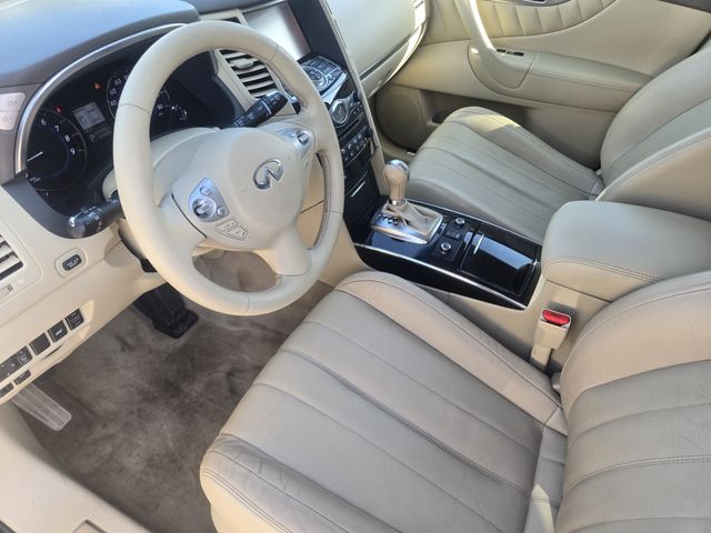Thumbnail: 2016 INFINITI QX70 - 9