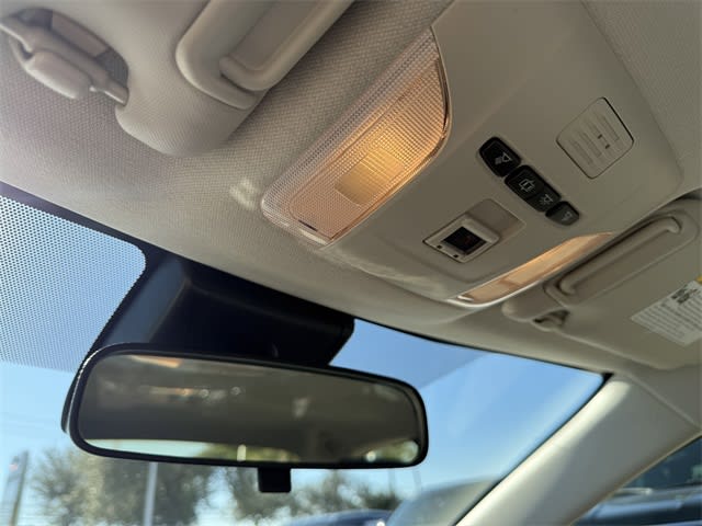 Thumbnail: 2022 Toyota Corolla - 24