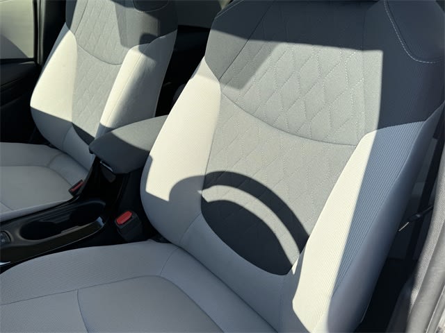 Thumbnail: 2022 Toyota Corolla - 10