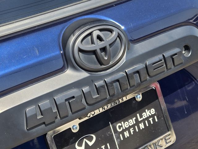 Thumbnail: 2019 Toyota 4Runner - 18