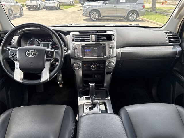 Thumbnail: 2014 Toyota 4Runner - 9