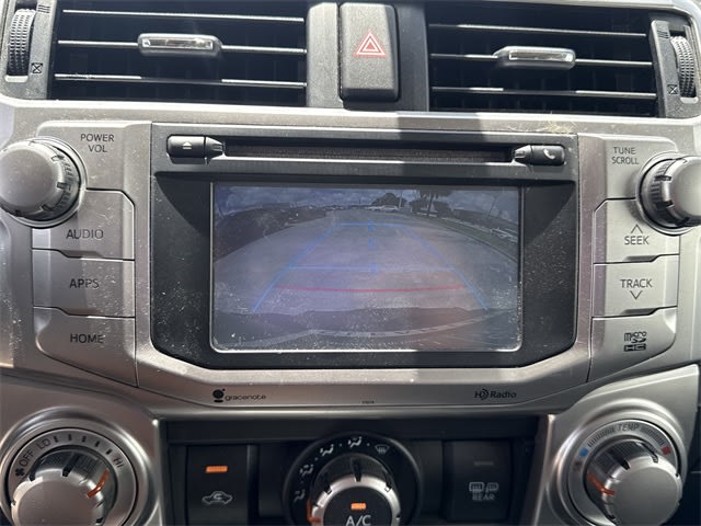 Thumbnail: 2014 Toyota 4Runner - 25