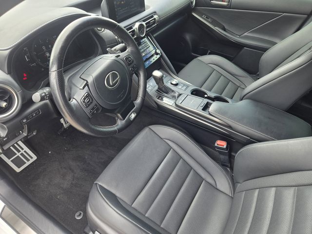 Thumbnail: 2022 Lexus IS - 2