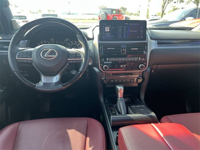 2023 Lexus GX 460 10