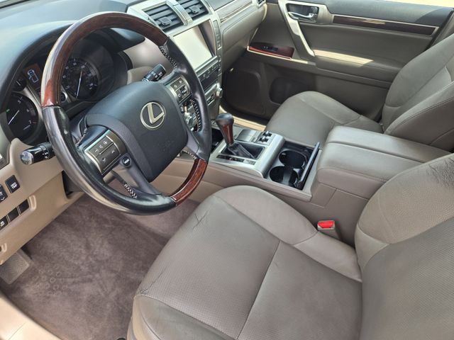 Thumbnail: 2018 Lexus GX - 2