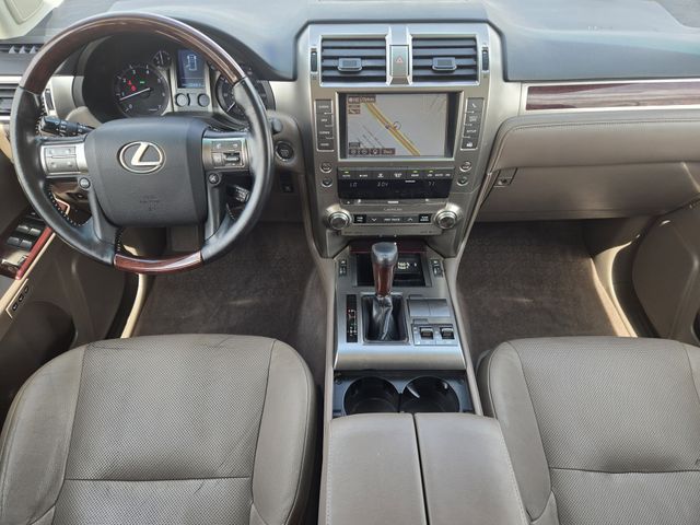 Thumbnail: 2018 Lexus GX - 10