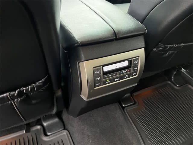 2017 Lexus GX 460 24