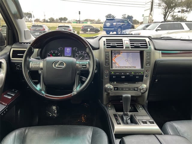 2017 Lexus GX 460 10