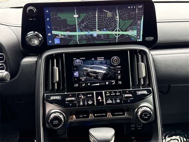 Thumbnail: 2024 Lexus ES - 22