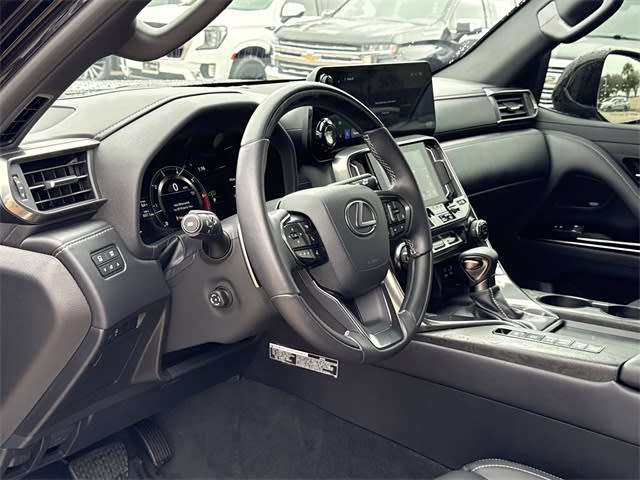 Thumbnail: 2024 Lexus ES - 2