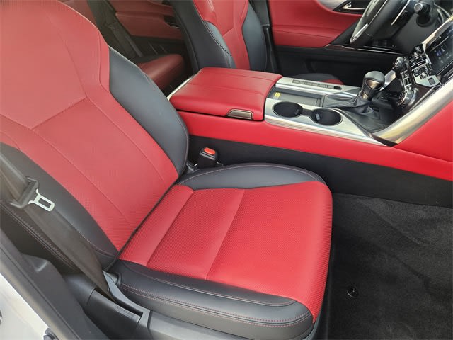 Thumbnail: 2025 Lexus ES - 19