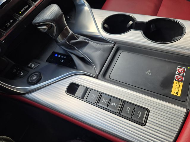 Thumbnail: 2025 Lexus ES - 16