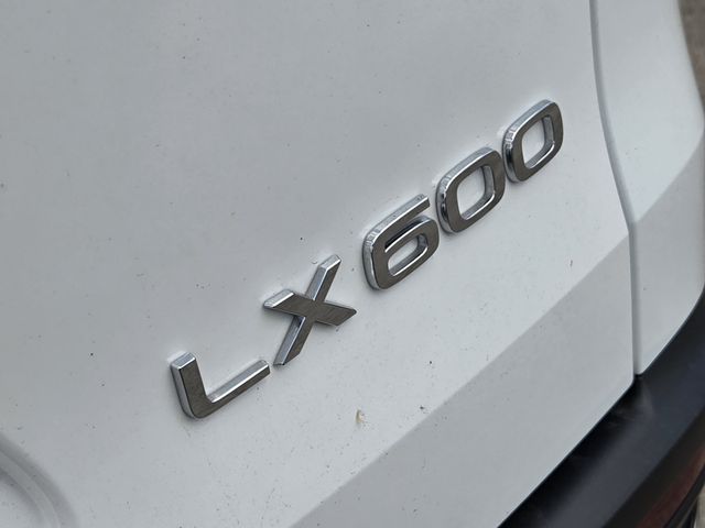 Thumbnail: 2025 Lexus ES - 7