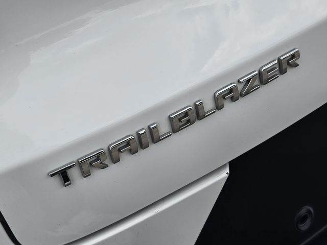 Thumbnail: 2022 Chevrolet TrailBlazer - 17