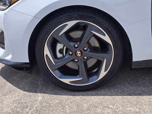Thumbnail: 2020 Hyundai Veloster - 8