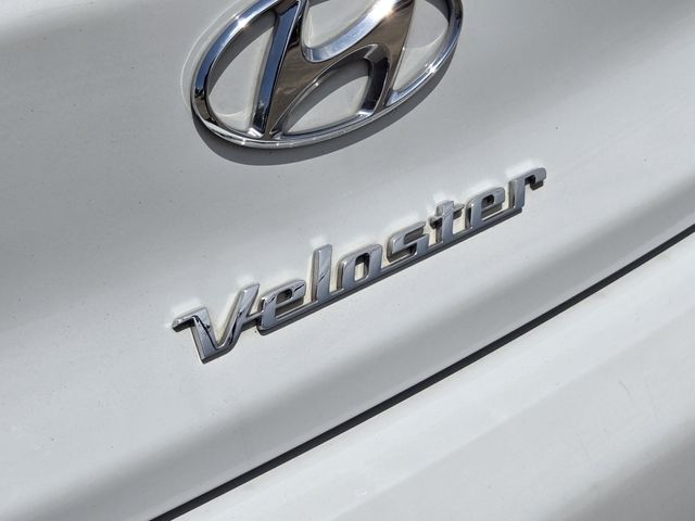 Thumbnail: 2020 Hyundai Veloster - 7