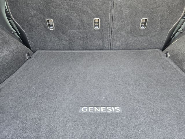 Thumbnail: 2023 Genesis GV70 - 20