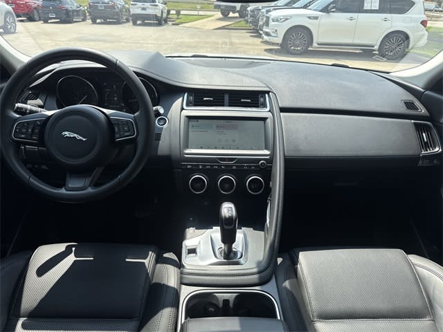 Thumbnail: 2020 Jaguar E-Pace - 9
