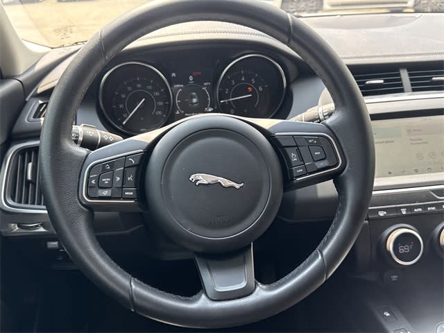 Thumbnail: 2020 Jaguar E-Pace - 14