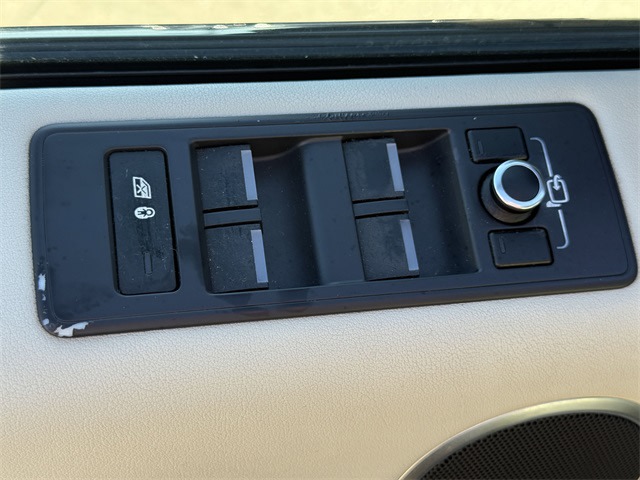 Thumbnail: 2014 Land Rover Range Rover Sport - 19