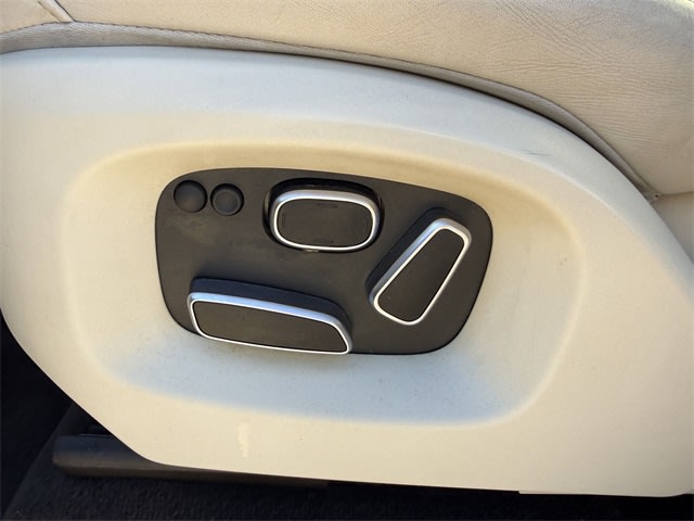 Thumbnail: 2014 Land Rover Range Rover Sport - 20