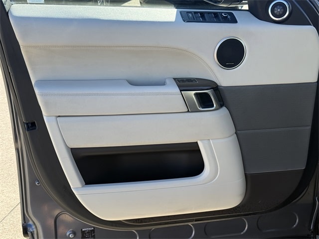 Thumbnail: 2014 Land Rover Range Rover Sport - 18