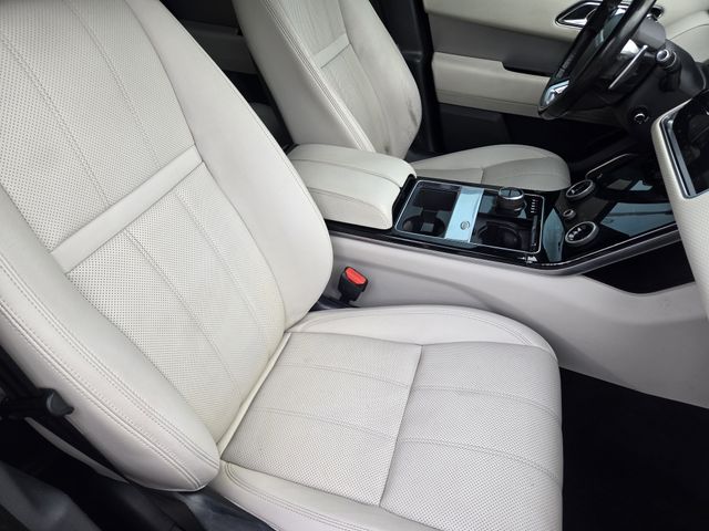 Thumbnail: 2019 Land Rover Range Rover Velar - 19