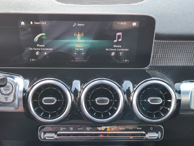 Thumbnail: 2020 Mercedes-Benz GLB - 14