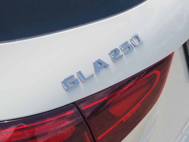Thumbnail: 2025 Mercedes-Benz GLA - 20
