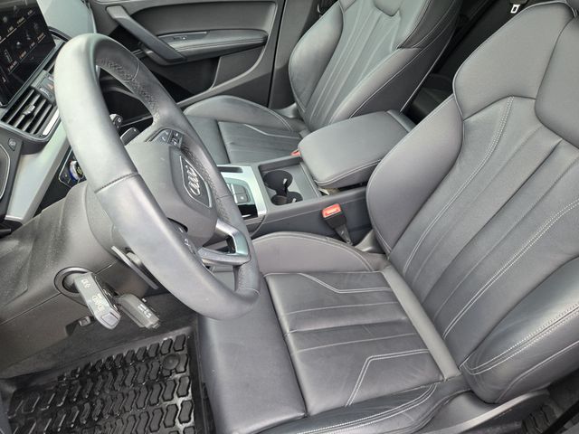 Thumbnail: 2023 Audi Q5 - 12