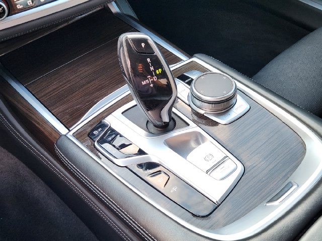 Thumbnail: 2020 BMW 7 Series - 15