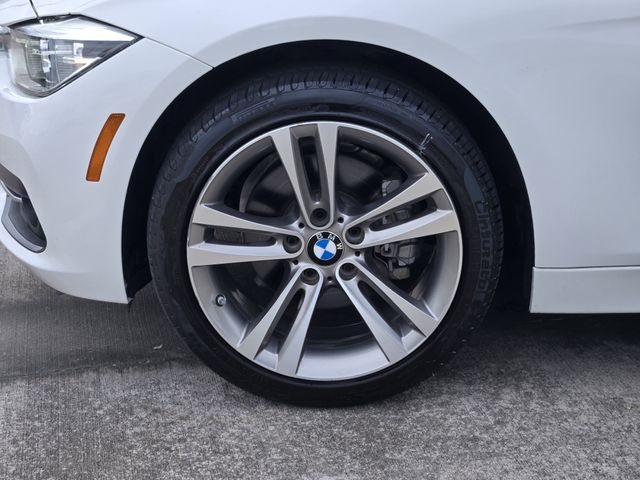 Thumbnail: 2018 BMW 3 Series - 8